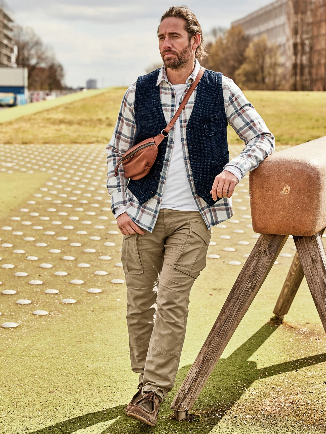 Rustikales Denimhemd 2 Rustikales Denimhemd – Bild 2