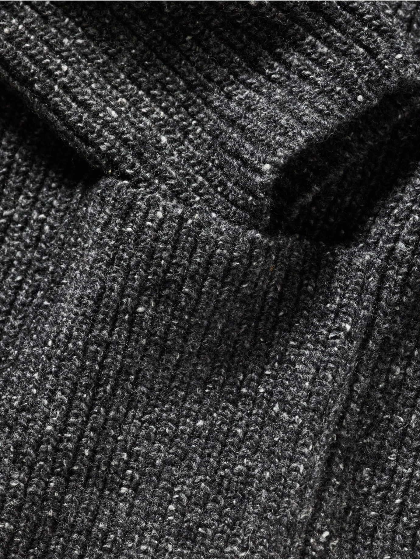 A-kind-of-magic-Mantel 6 A-kind-of-magic-Mantel – Bild 6