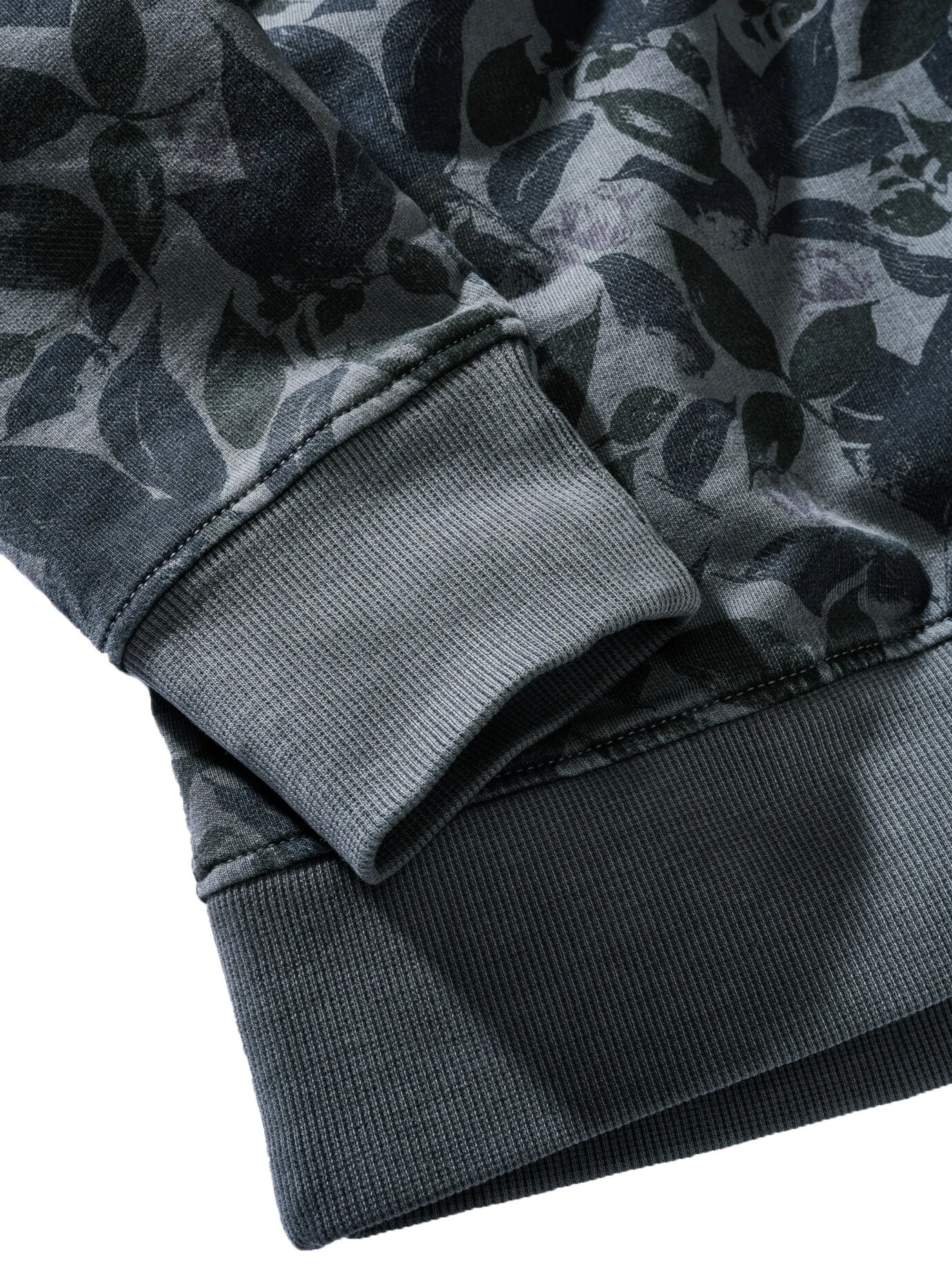 Friendly-Camouflage-Sweatshirt 3 Friendly-Camouflage-Sweatshirt – Bild 3