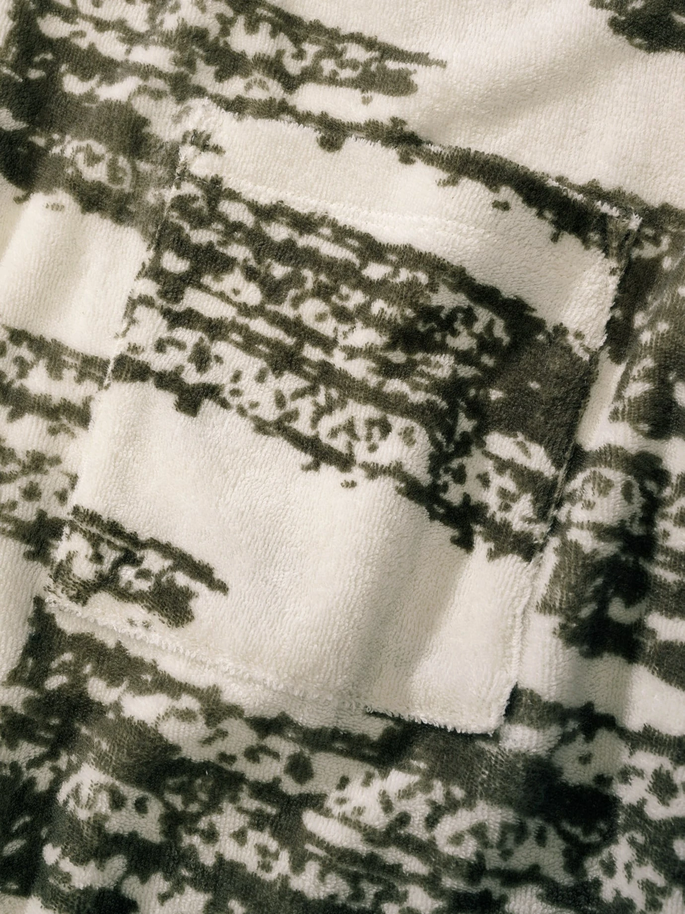 Schlaufen-Shirt 6 Schlaufen-Shirt – Bild 6