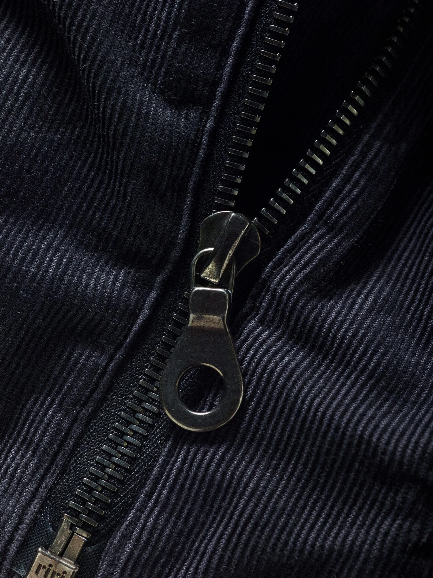 Bomber.381 10 Bomber.381 – Bild 10