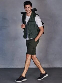 Weste Mout -Men's Clothing Verkäufe EC24 6981 DE