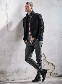 Ivory Jeans Trade -Men's Clothing Verkäufe EC24 7078 DB