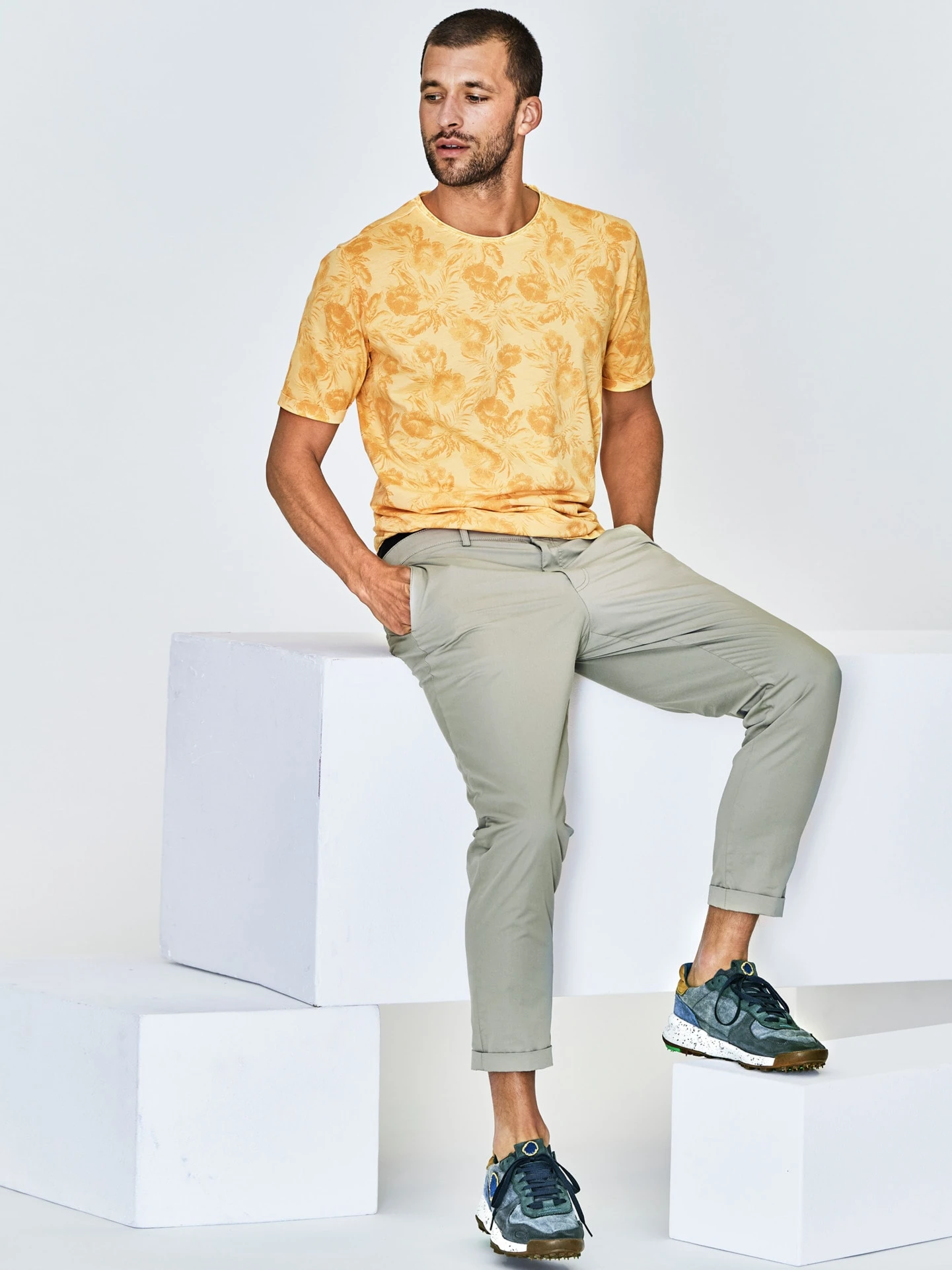 Neue-Werte-Chino 7 Neue-Werte-Chino – Bild 7